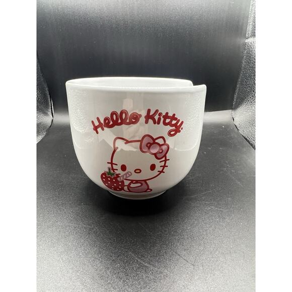 Hello Kitty Strawberry Ramen Bowl Ceramic Does NOT Include Chopsticks Very Good - Picture 1 of 6